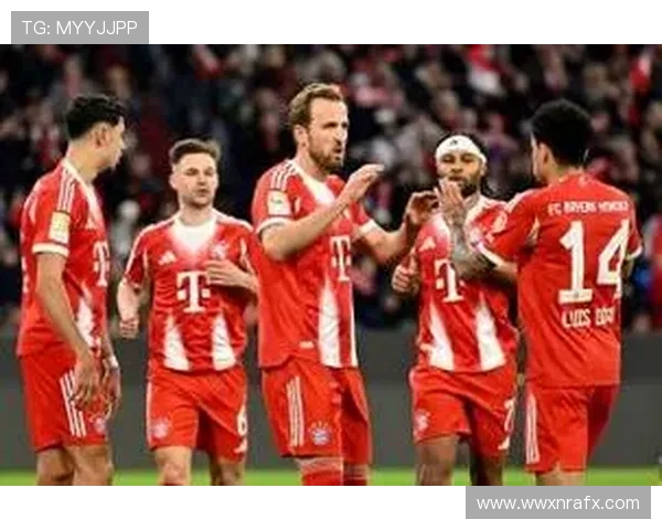 德甲迪亚斯戴帽拜仁51胜霍村